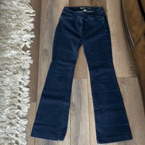 Womens jeans & khakis